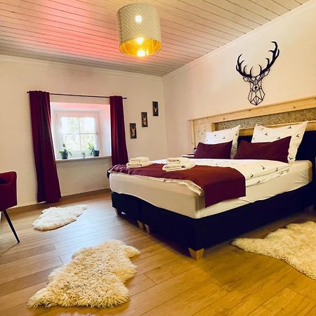 Gasthaus Zur Post Breitbrunn am Chiemsee Esterno foto